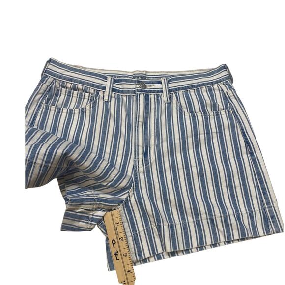 American Eagle Mom Shorts Womens Size 6 Blue Stripe Denim High Waist Hipster - Picture 7 of 8